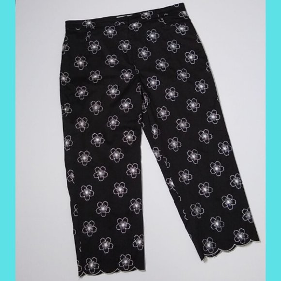 Tori Richard Black Capris Pants Size 12 Embroidered Flower Crop High Rise - Picture 6 of 8